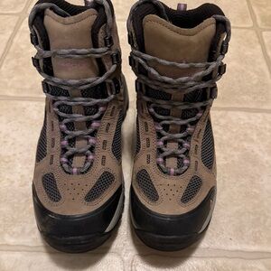 Vasque Breeze 2.0 Mid GTX Waterproof Leather Hiking Boots Tan Women's Size 8